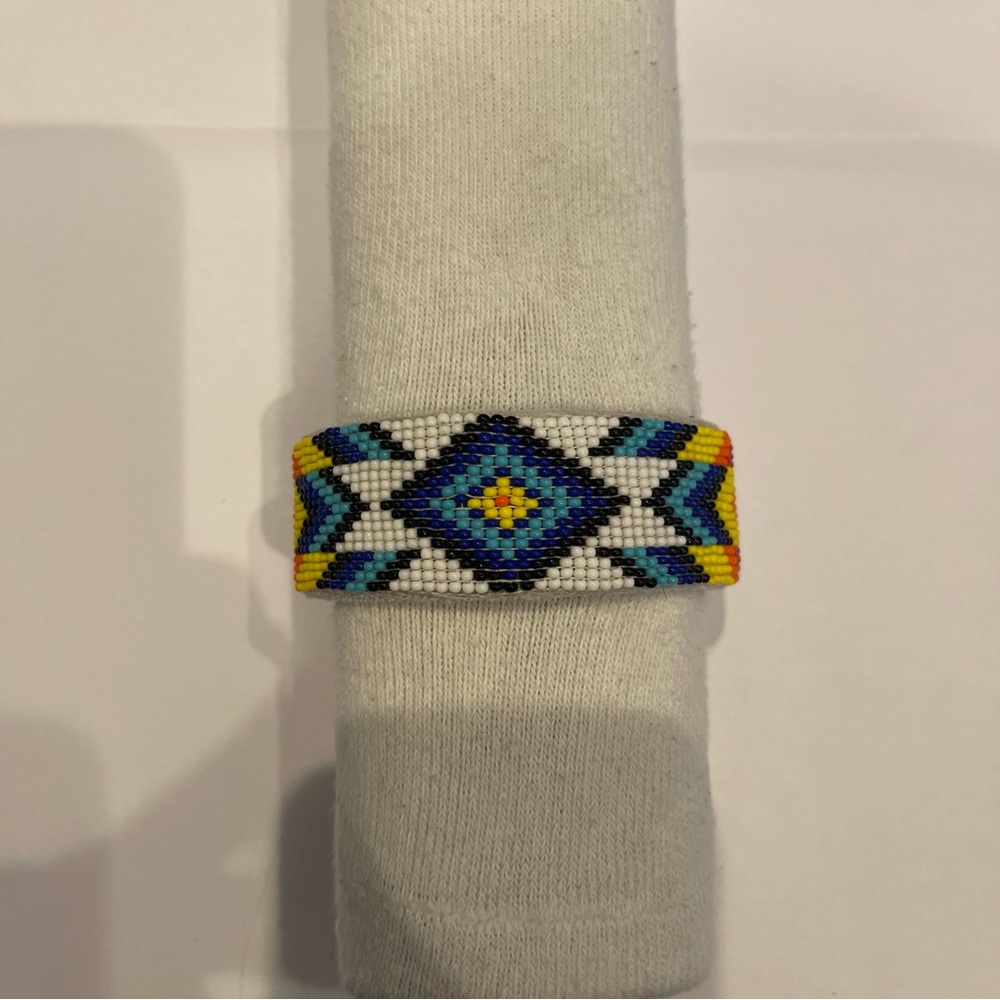 Native America Indian Navajo Adult Bracelets Cuffs Beaded Southwestern Jewelry